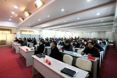 徐工信息受邀參加新沂市工業企業兩化深度融合專題培訓會，提供專業信息咨詢服務