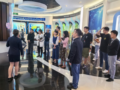 探秘海洋寶藏 MBA2023級(jí)創(chuàng)新創(chuàng)業(yè)班明月海藻研學(xué)之旅